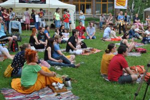 Pohodová a tvůrčí atmosféra provázela Dny čaje a keramiky