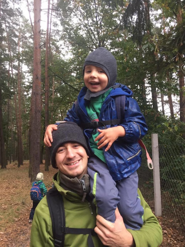 Zpovědník: kluk z rakouské farmy učitelem ve školce