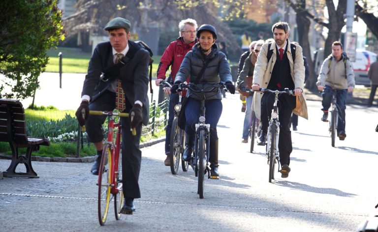 Cyklonadšenci z Lužánek v květnu opět šlápli do pedálů