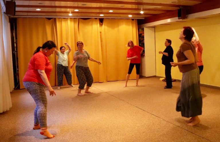 Meditace pohybem nabízí spontaneitu, volnost a respektuje jedinečnost každého člověka